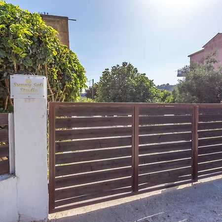 Sunny Sofi Studios Plános Dış mekan fotoğraf
