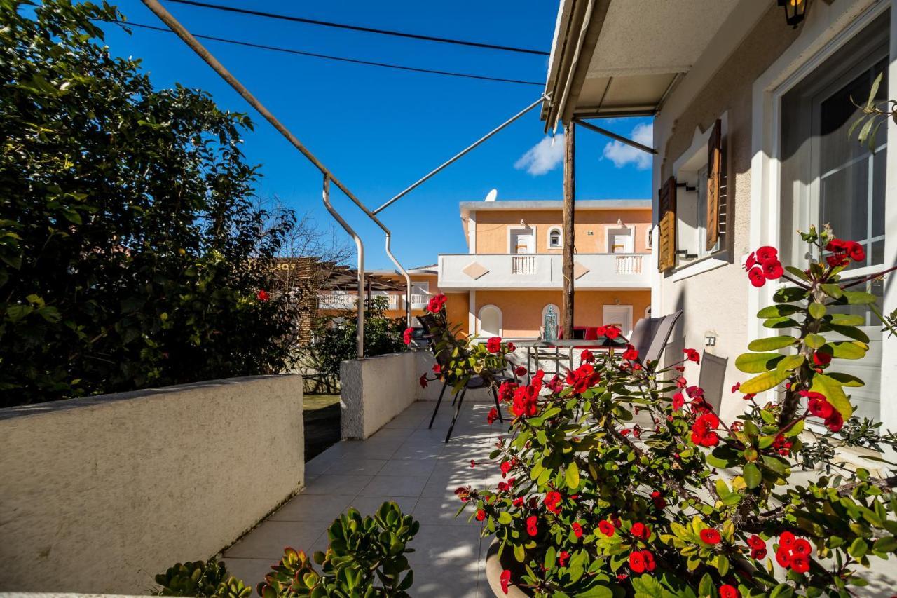 Sunny Sofi Studios Plános Dış mekan fotoğraf